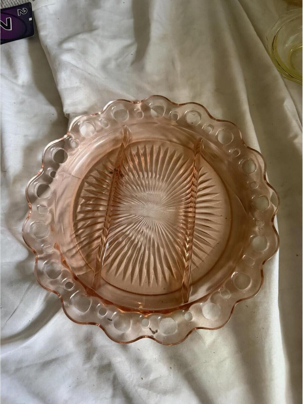 Anchor Hocking LACE EDGE OLD COLONY PINK